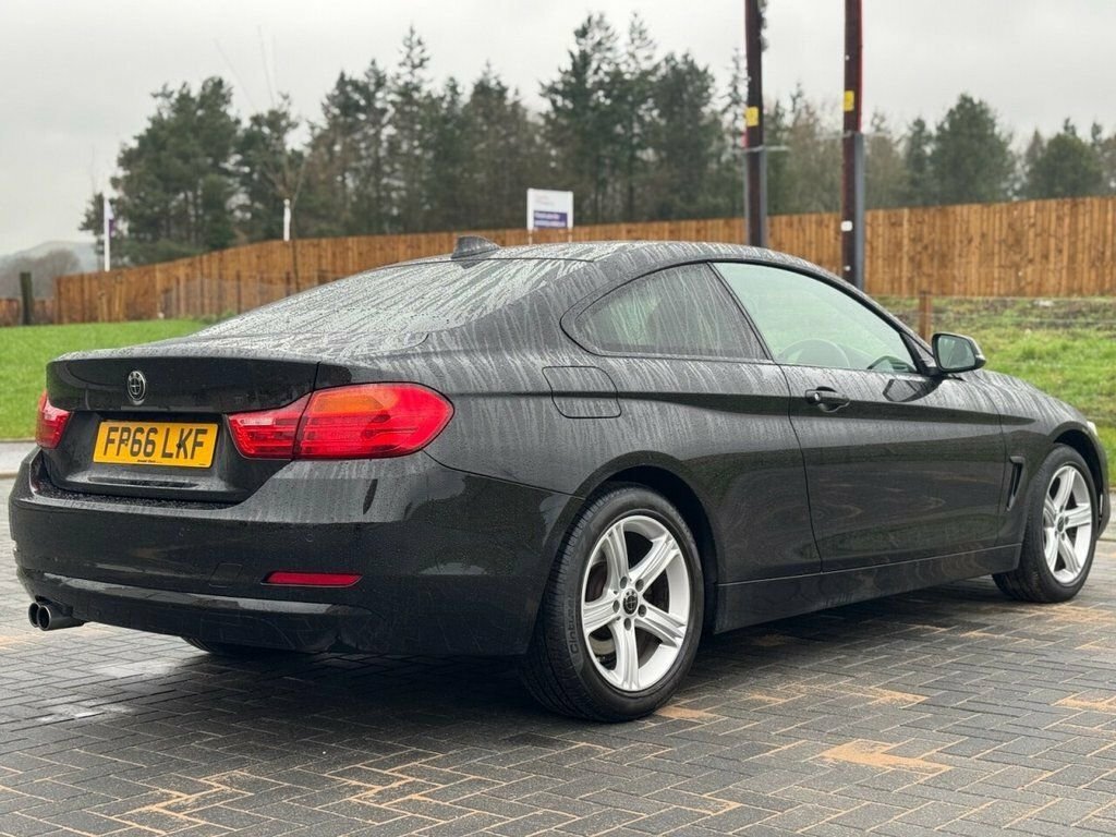 BMW 4 Series Gran Coupe 2L Se Black #4