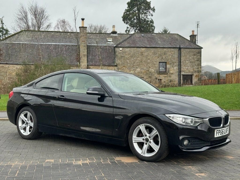 BMW 4 Series Gran Coupe 2L Se Black #2