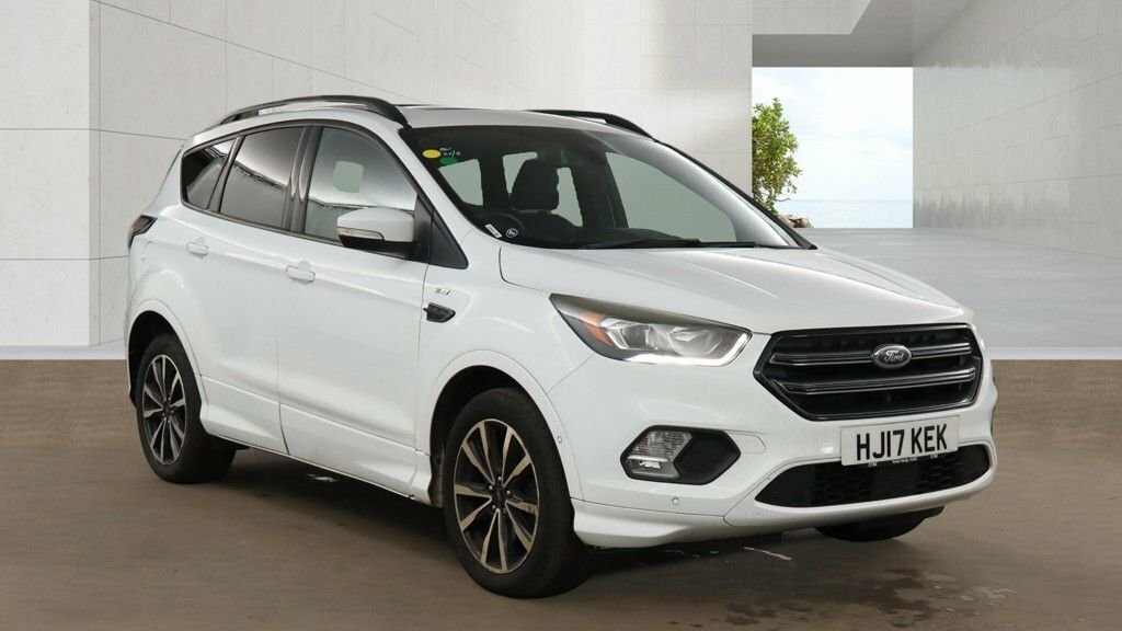 Ford Kuga 1.5L St-line White