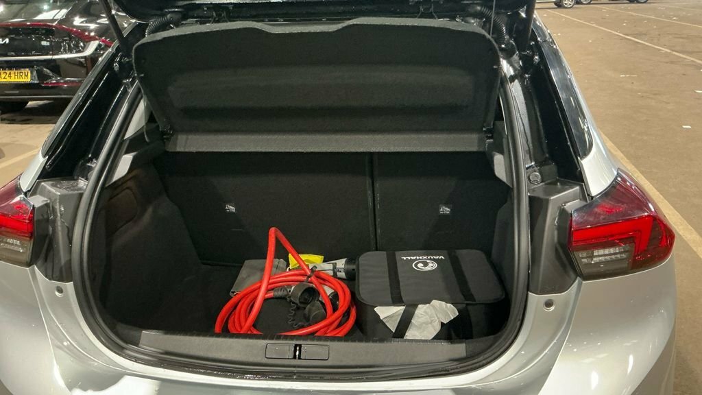Vauxhall Corsa-e Hatchback 50Kwh Anniversary Edition 202272 Red #9