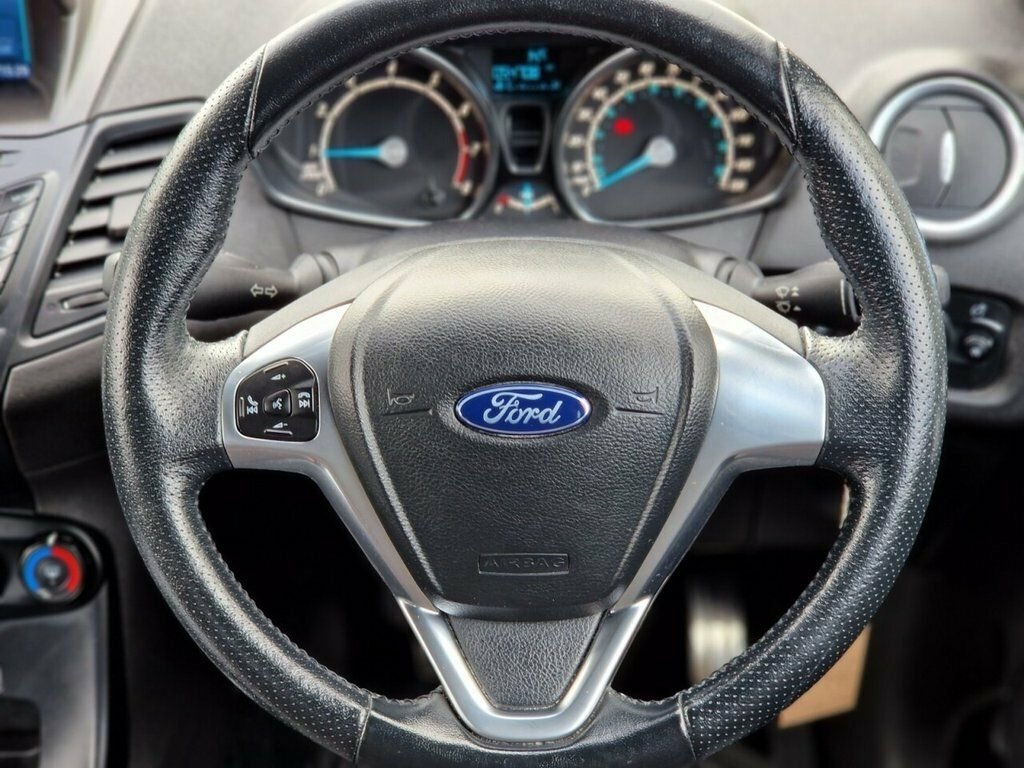 Ford Fiesta 1L St-line Black #6