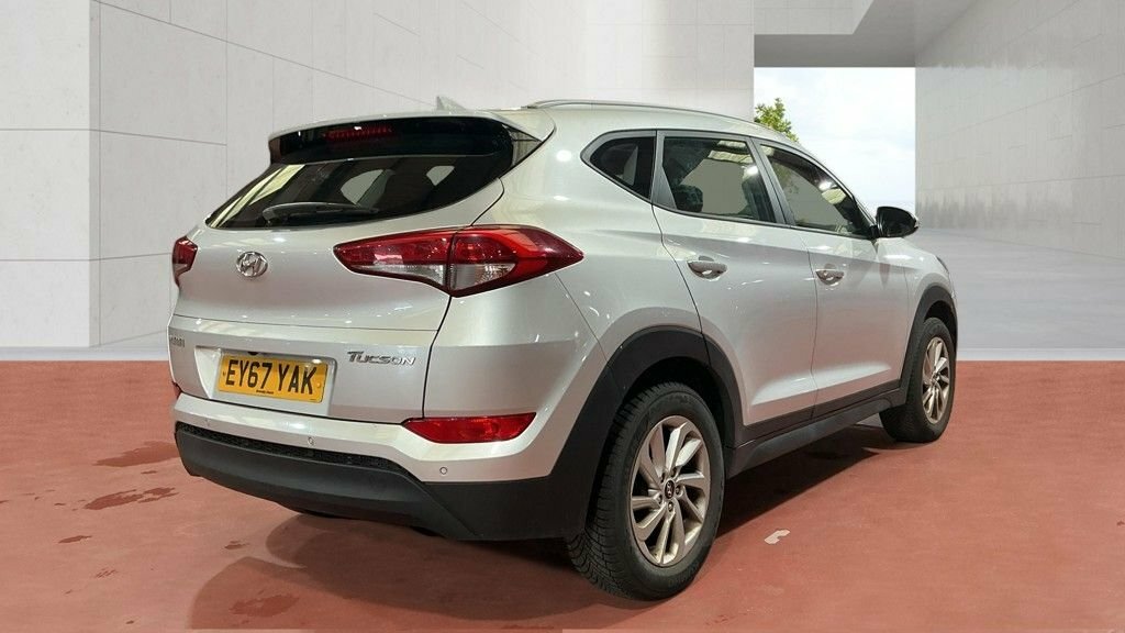 Hyundai Tucson 1.6L Se Nav Silver #4