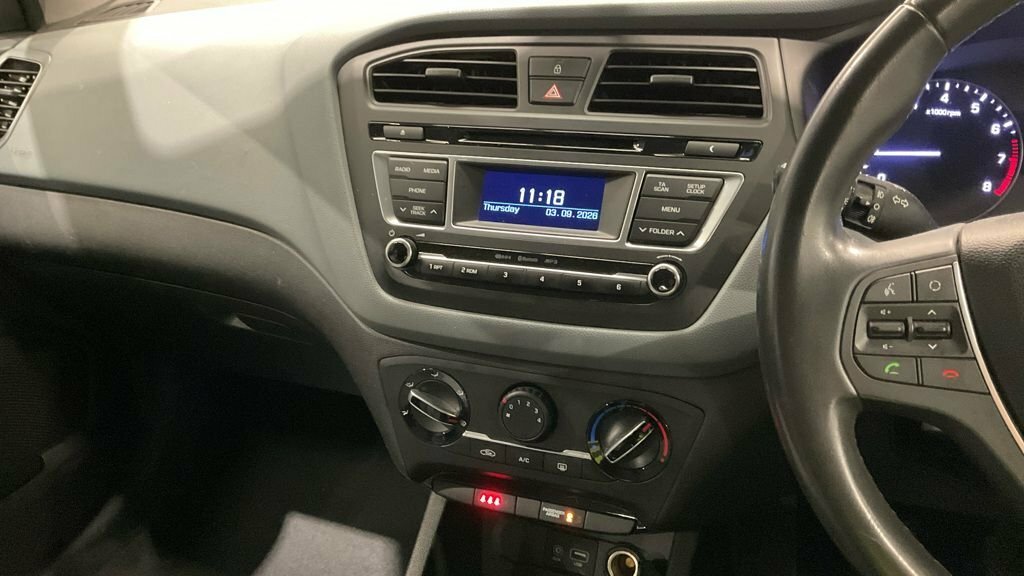 Hyundai I20 Silver #9