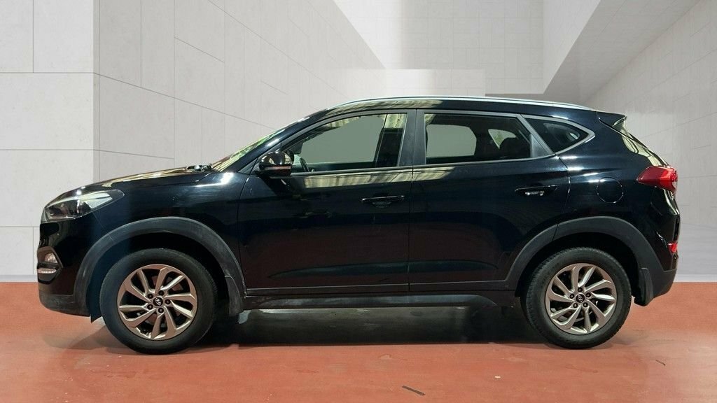 Hyundai Tucson 1.7L Se Black #6