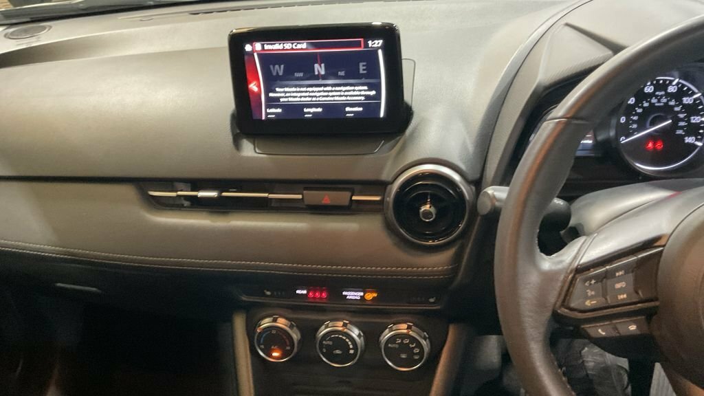Mazda CX-3 2.0 Sport Black Red #12