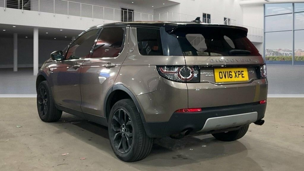 Land Rover Discovery Sport Td4 Se Tech White #3