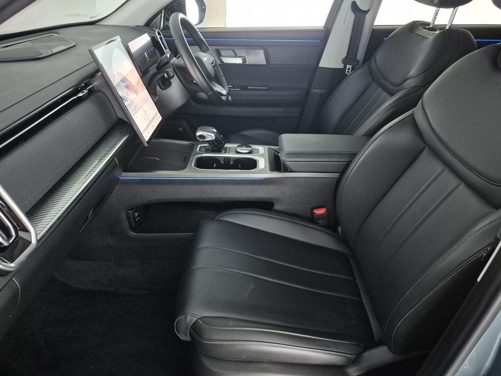 JAECOO 7 1.6T Awd Luxury 7Dct Black #6