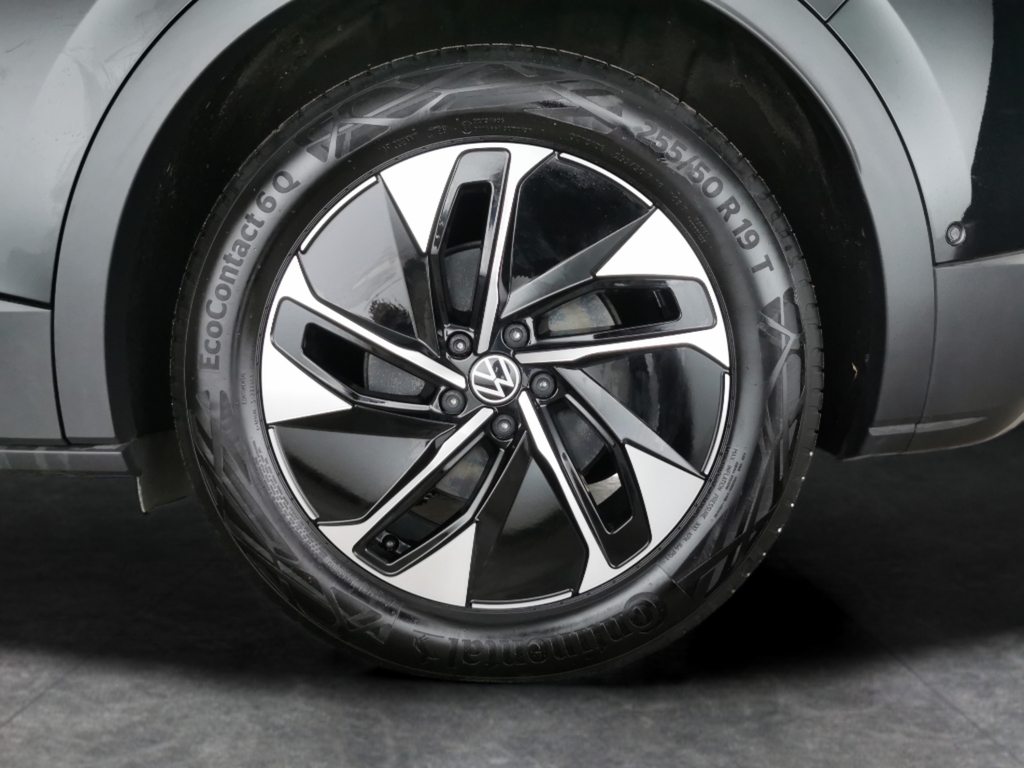 Volkswagen ID.4 Match White #9