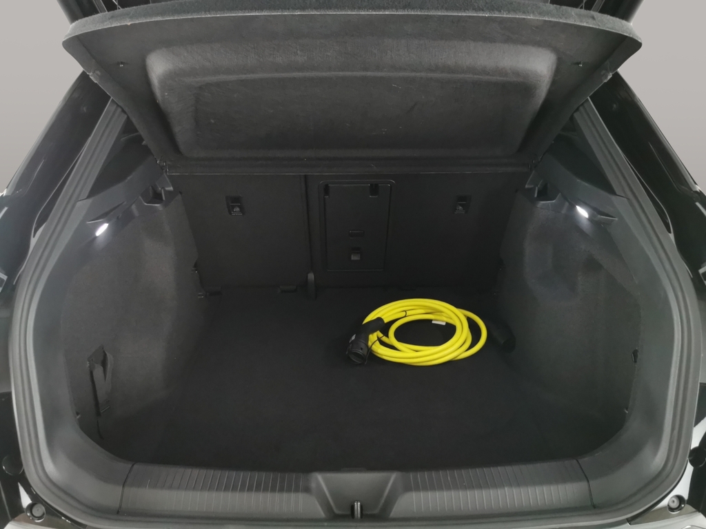 Volkswagen ID.4 Match White #20