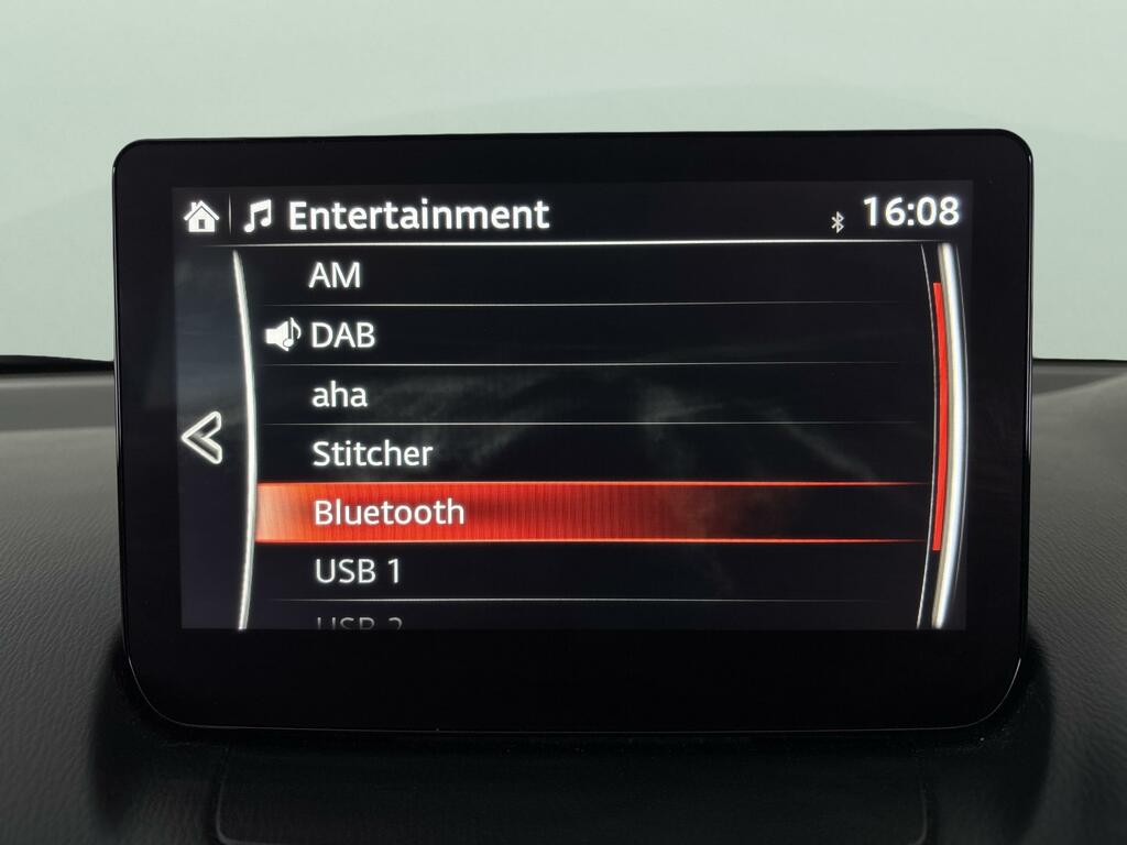Mazda 2 1.5 E-skyactiv G Mhev Gt Sport White #27