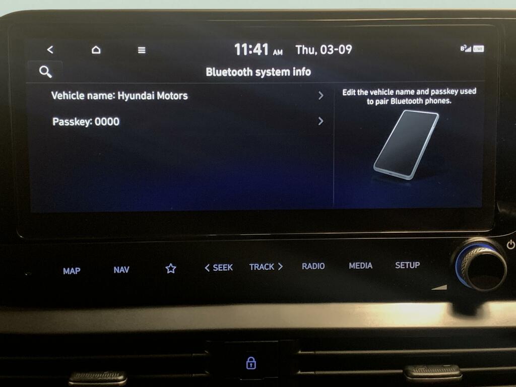 Hyundai Bayon Se Connect Black #24