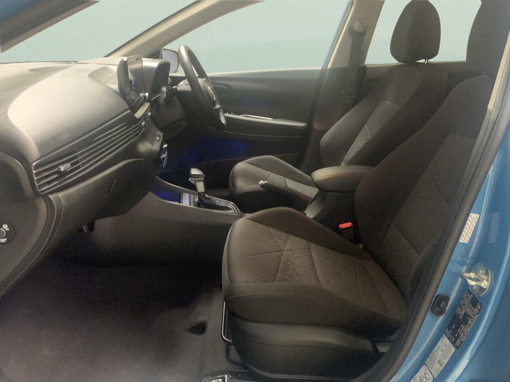 Hyundai Bayon Se Connect Black #14
