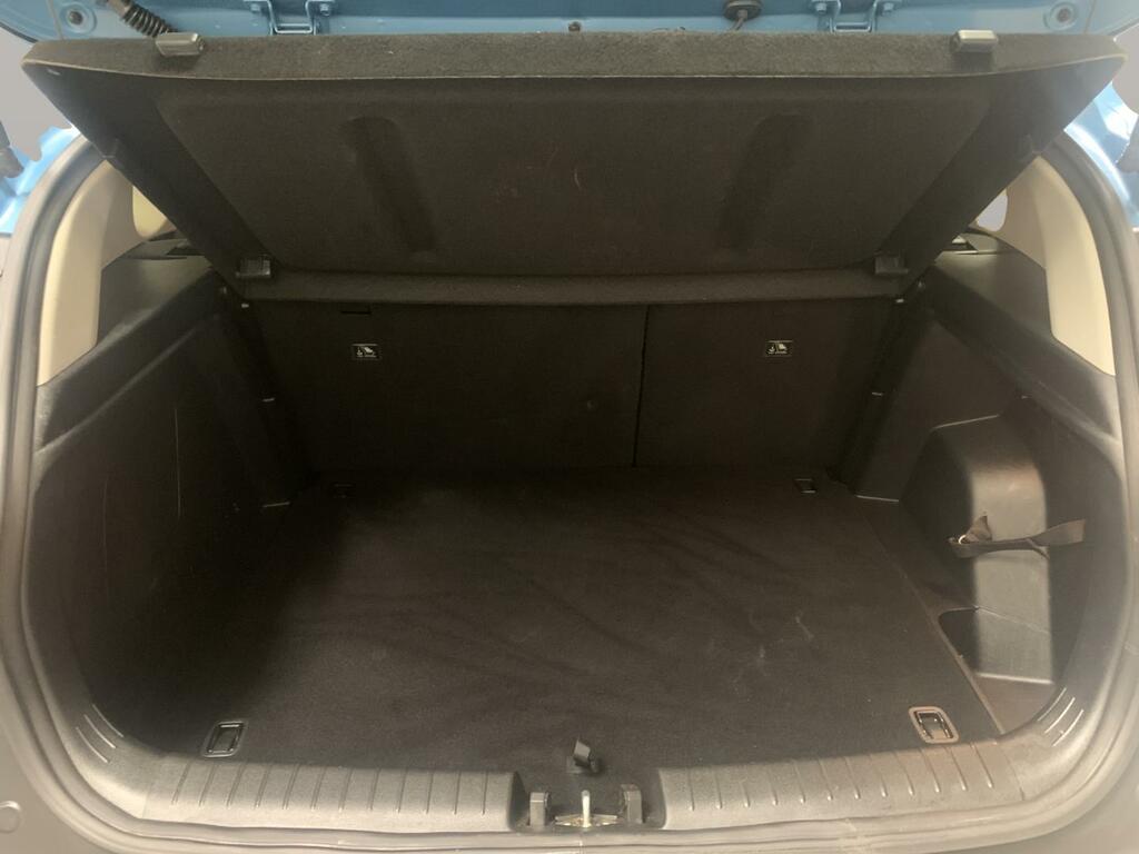 Hyundai Bayon Se Connect Black #21