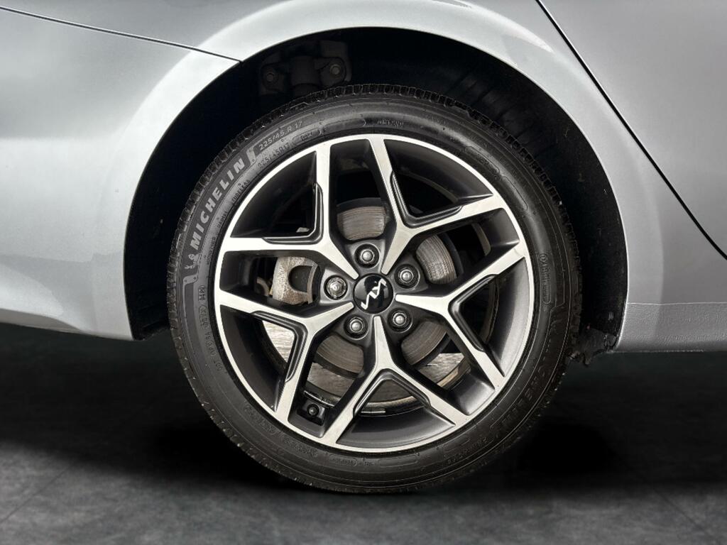 Kia Ceed 1.5 T-gdi Isg 3 White #12