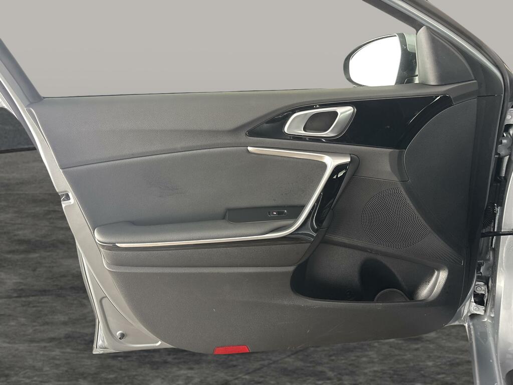 Kia Ceed 1.5 T-gdi Isg 3 White #16