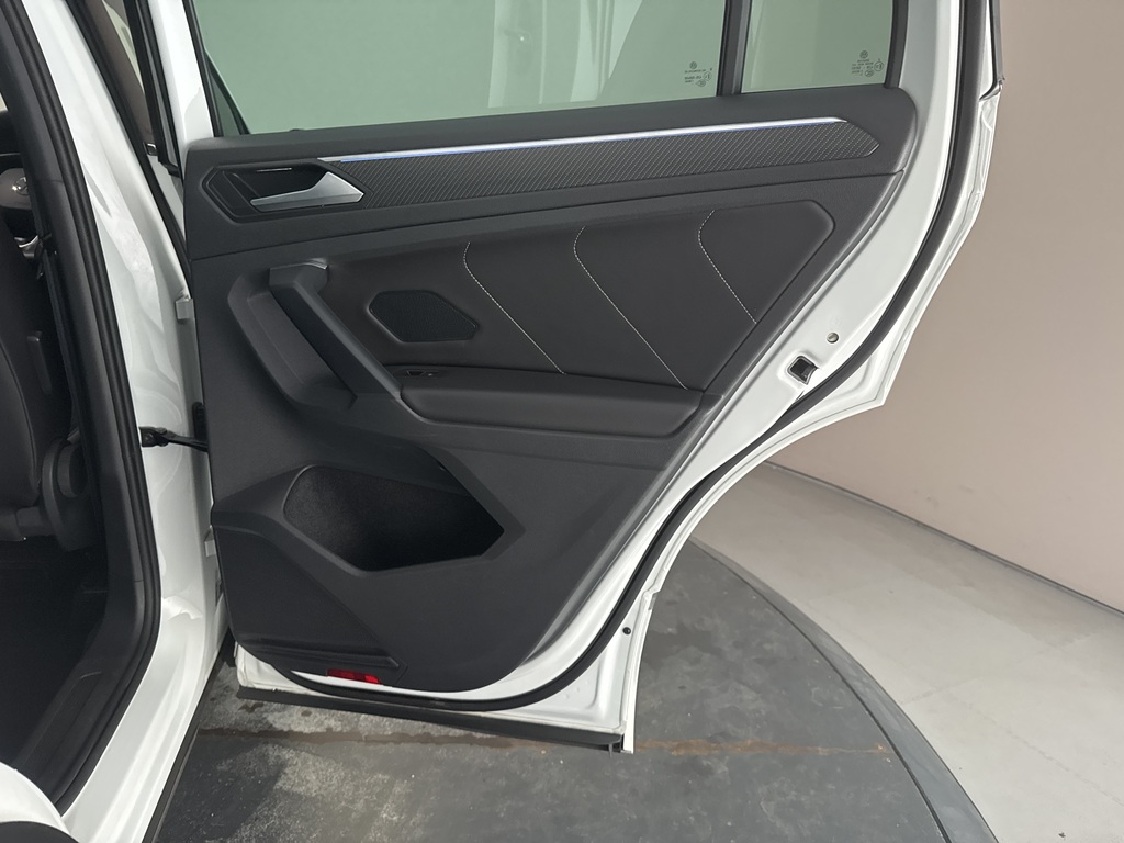 Volkswagen Tiguan R-line Edition 2.0 Tdi 150Ps Dsg Black #19
