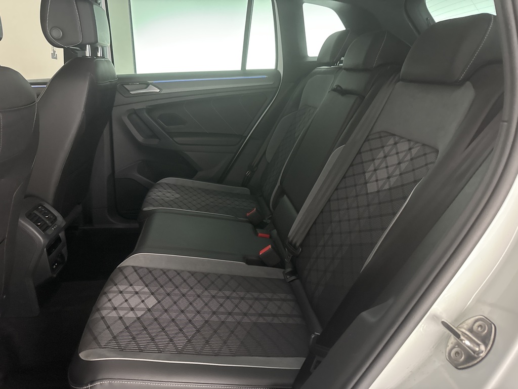 Volkswagen Tiguan R-line Edition 2.0 Tdi 150Ps Dsg Black #18