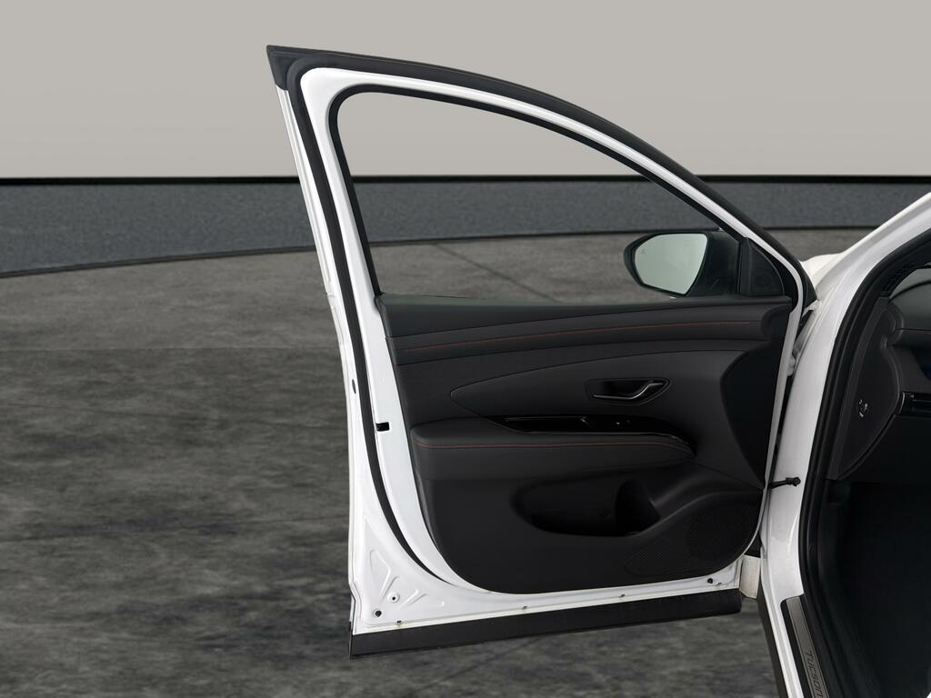 Hyundai Tucson N Line Silver #17