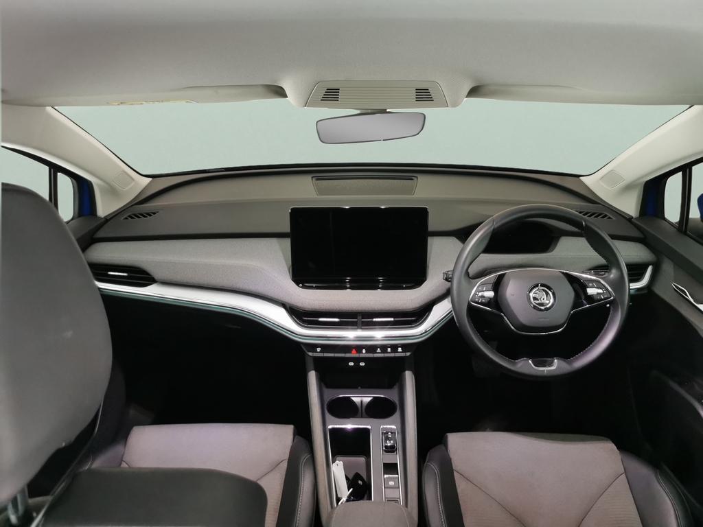 Skoda ENYAQ Crossover #13