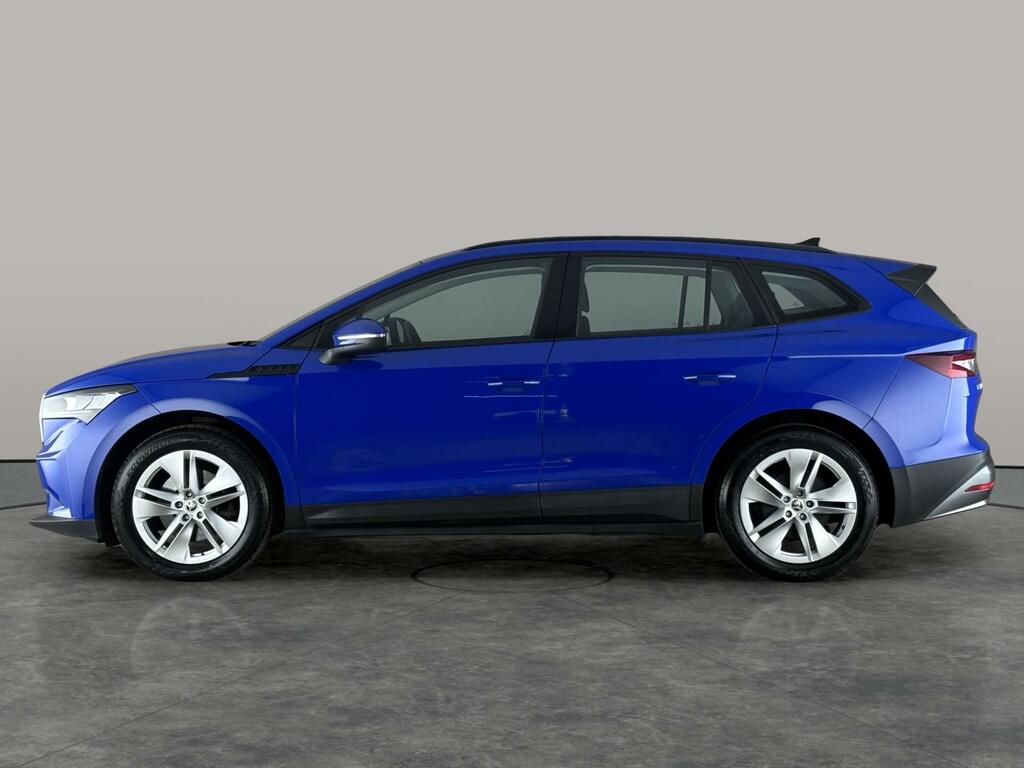 Skoda ENYAQ Crossover #8
