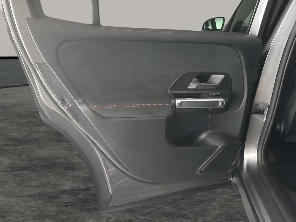 Mercedes-Benz GLB Class Amg Line Premium Plus Black #17