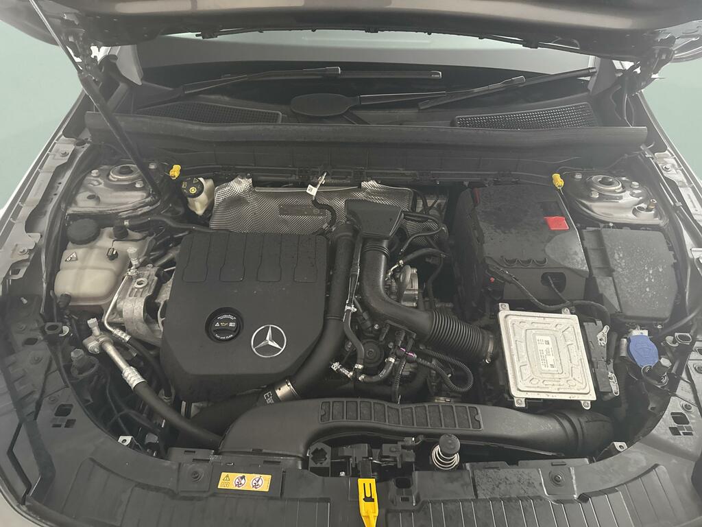 Mercedes-Benz GLB Class Amg Line Premium Plus Black #22