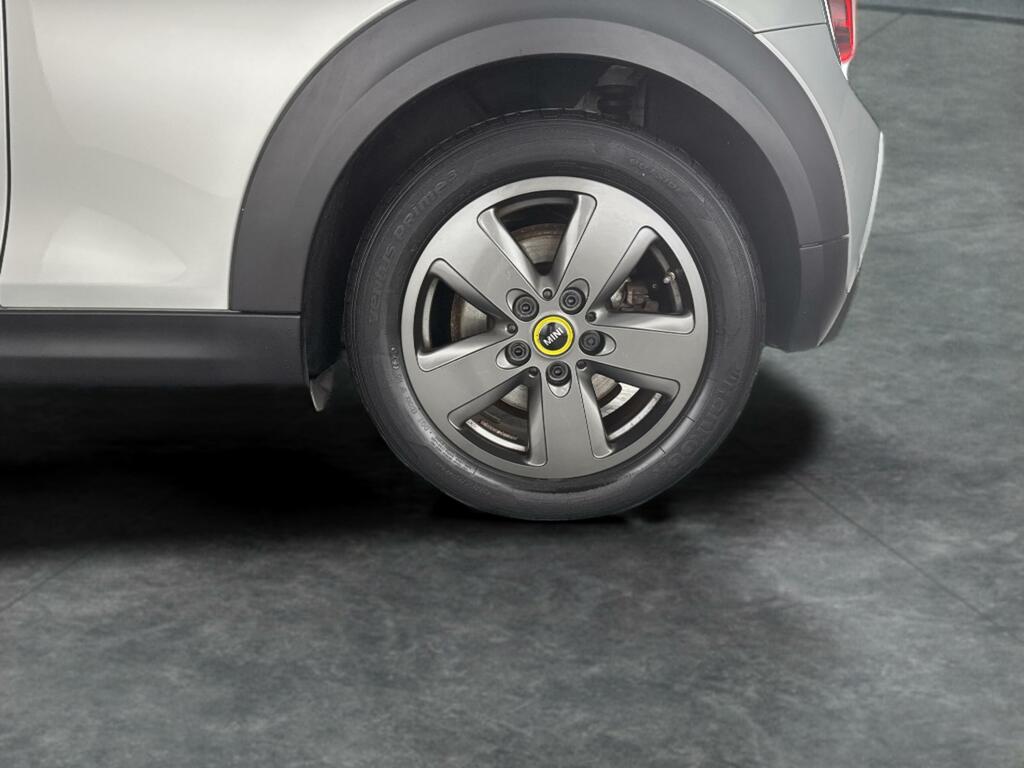 Mini Electric Hatch 135Kw Cooper S Level 1 33Kwh 17In A White #9