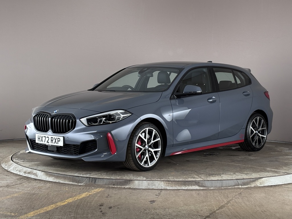 BMW 1 Series M135i Xdrive Step Black #1