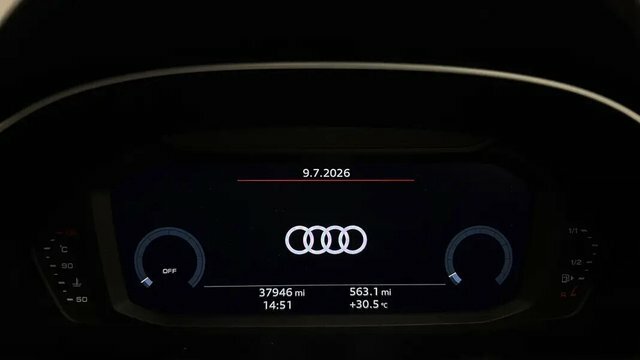 Audi Q3 2.0 Tdi 35 Black Edition Suv S Tronic E Black #6