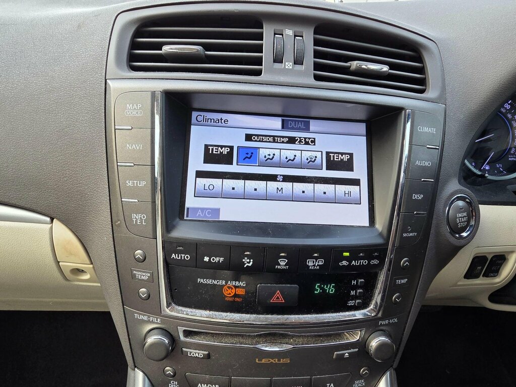 Lexus IS 2.5L Se-i Silver #13