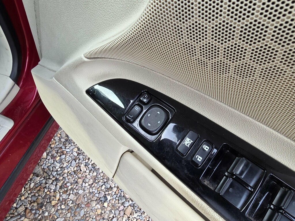 Lexus IS 2.5L Se-i Silver #8