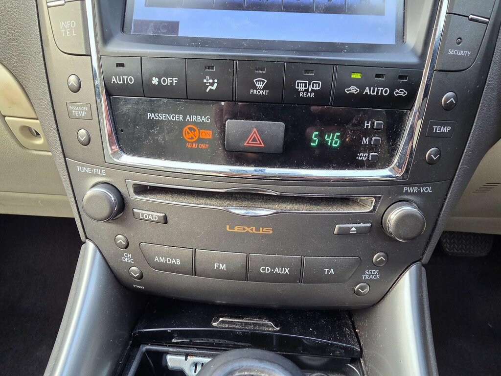 Lexus IS 2.5L Se-i Silver #14