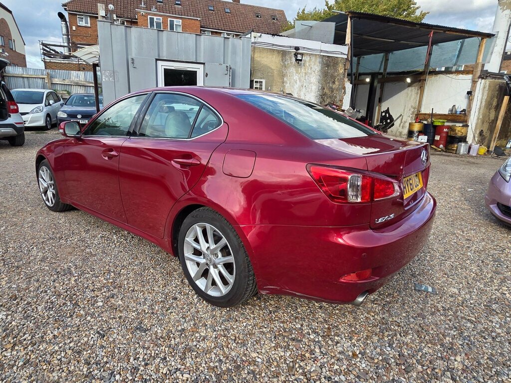 Lexus IS 2.5 250 V6 Advance Euro 5 Red #5