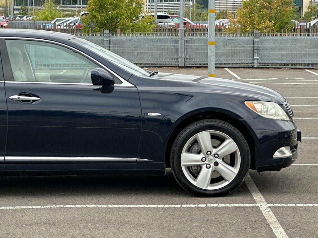 Lexus LS 5.0 600H V8 Cvt Silver #10