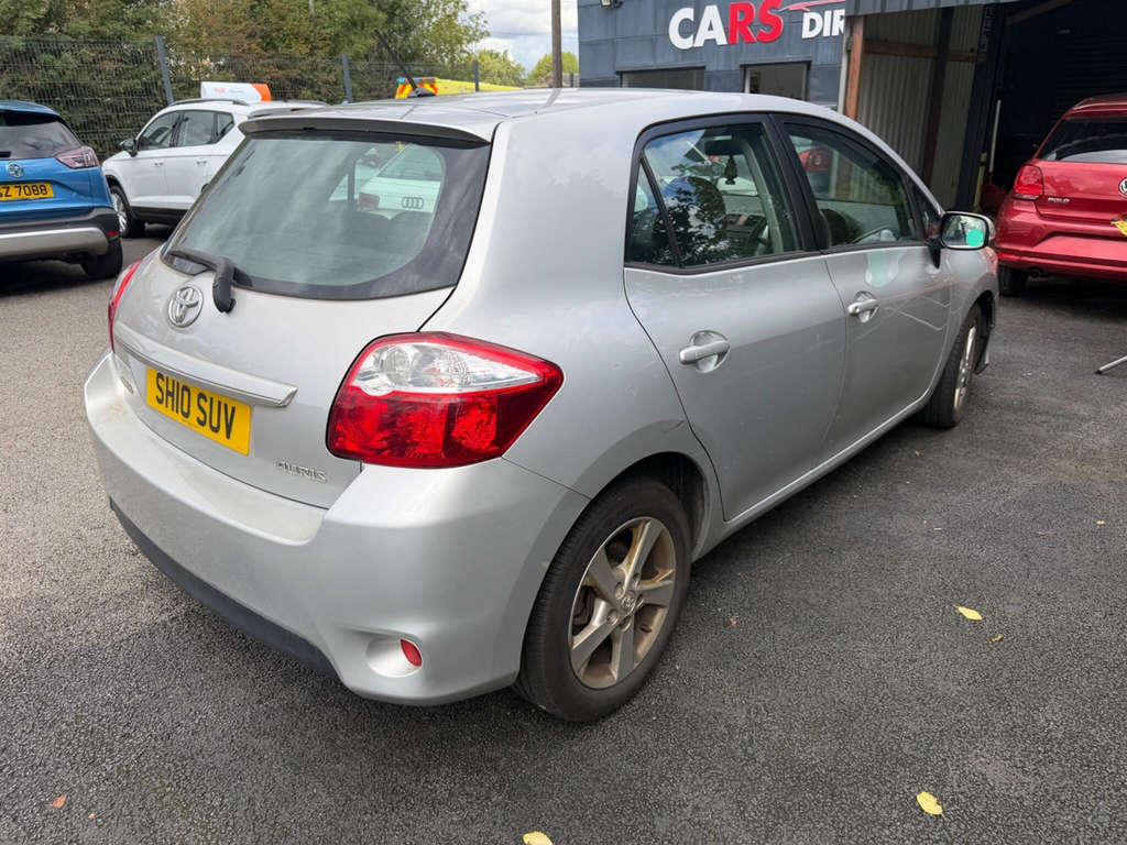 Toyota Auris 1.6 V-matic Tr #3