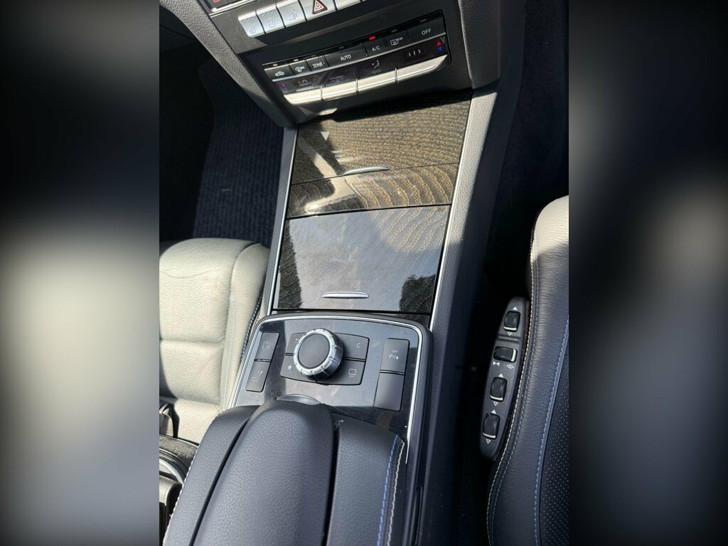 Lexus CT 200H Advance White #26