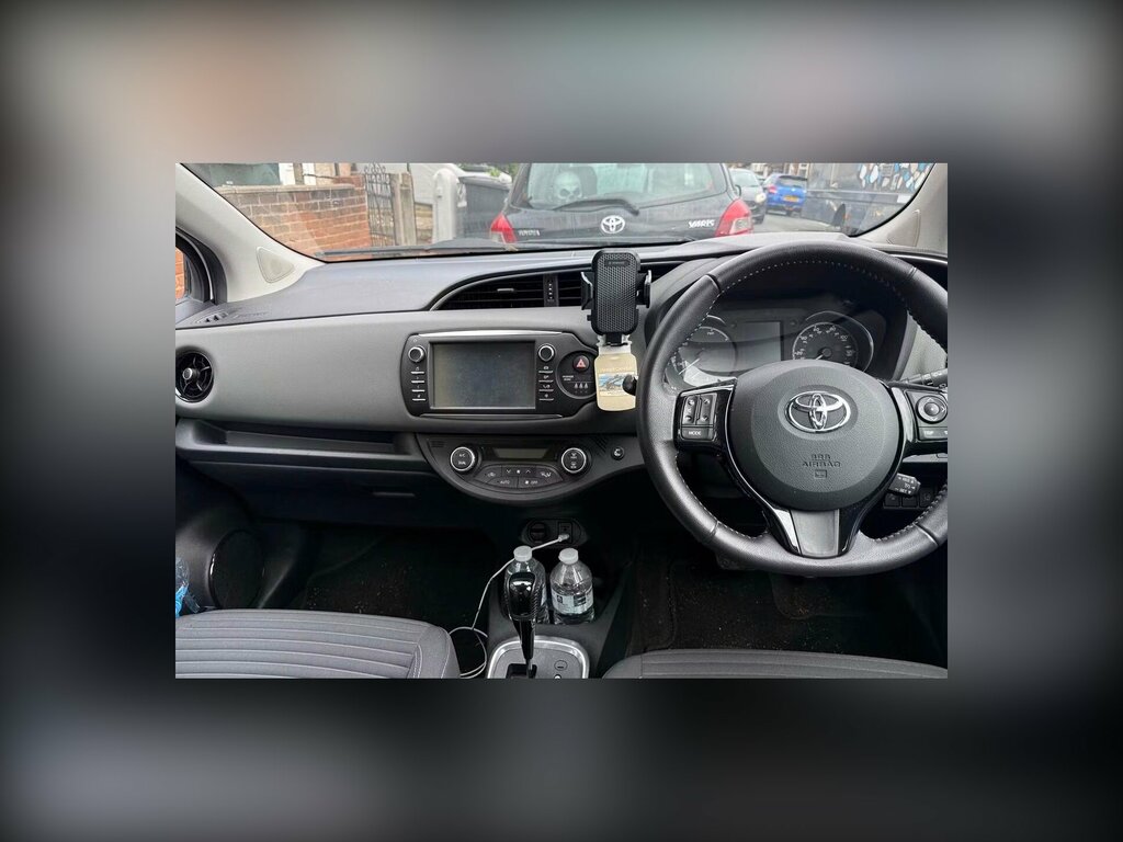Toyota Yaris Hatchback Black #3