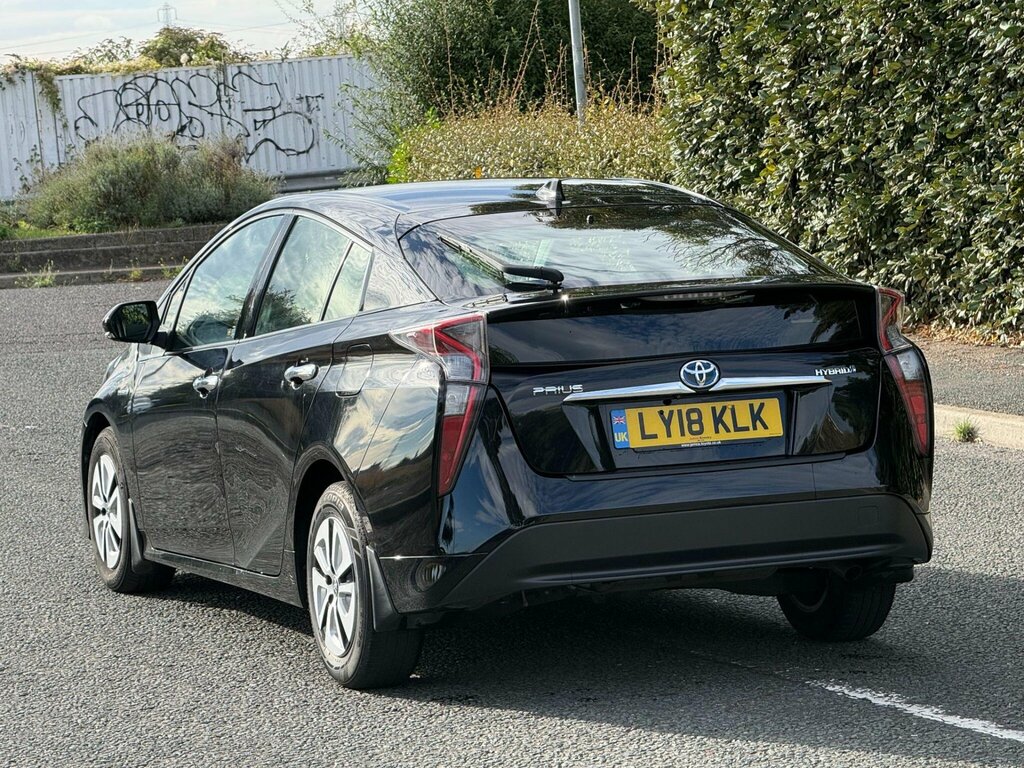 Toyota Prius 1.8 Vvt-h Business Edition Hatchback Hy Black #4