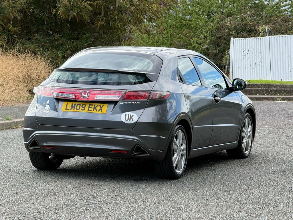 Honda Civic Hatchback 1.8 I-vtec Se Silver 2009 Silver #19