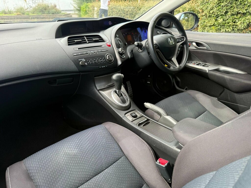 Honda Civic Hatchback 1.8 I-vtec Se Silver 2009 Silver #15