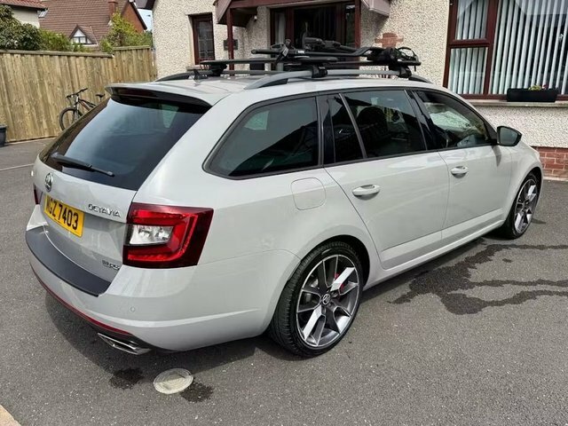 Skoda Octavia Tsi Gpf Vrs Estate Grey #2