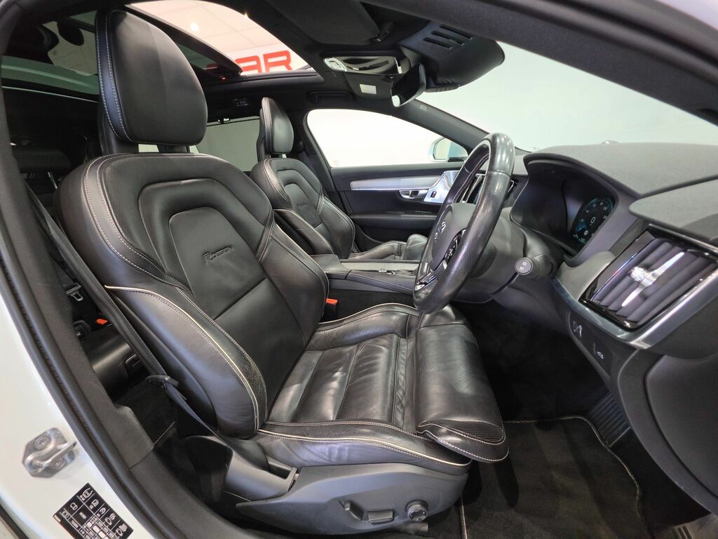 Volvo V90 2L R-design Black #19
