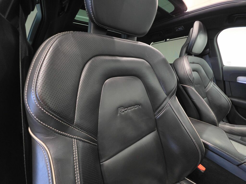 Volvo V90 2L R-design Black #22