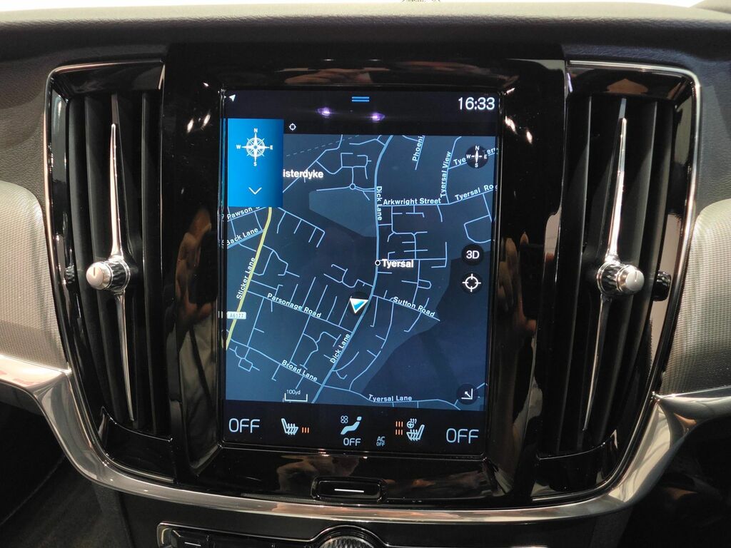 Volvo V90 2L R-design Black #33