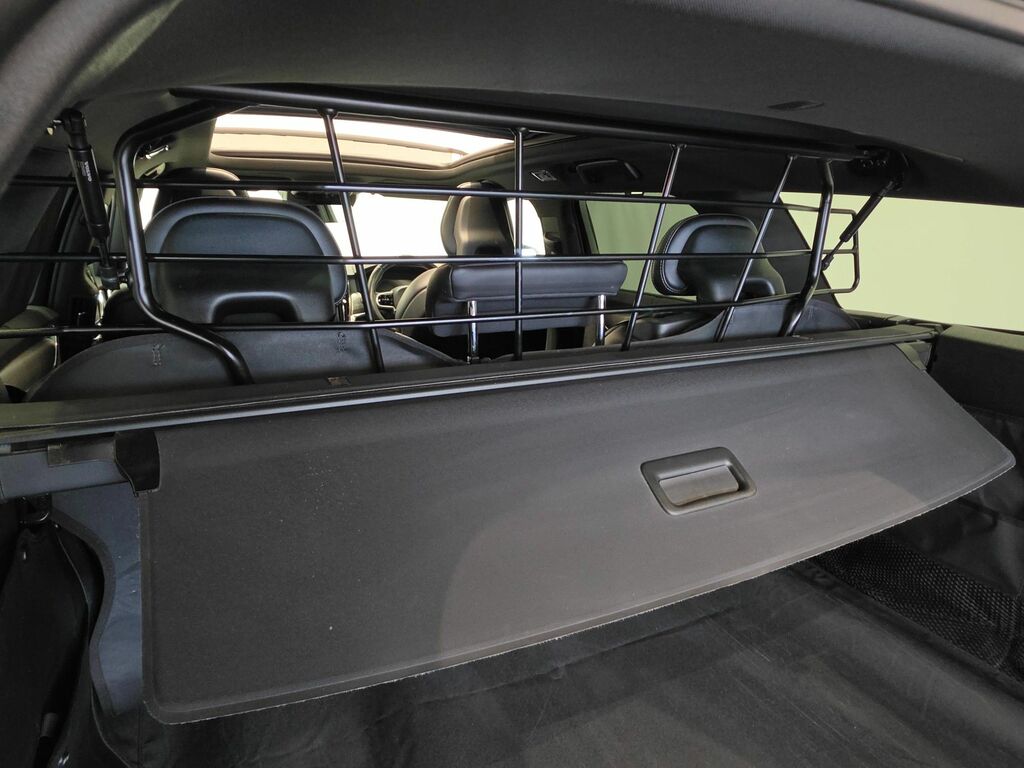 Volvo V90 2L R-design Black #45