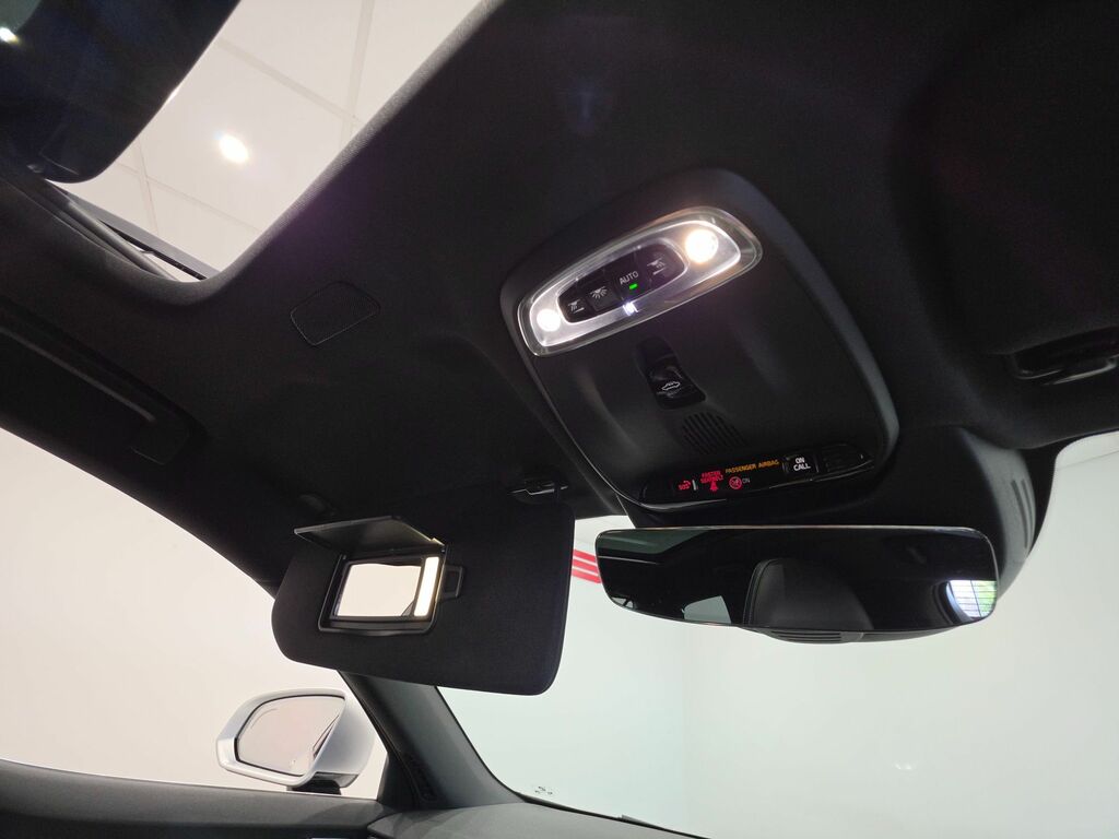 Volvo V90 2L R-design Black #87