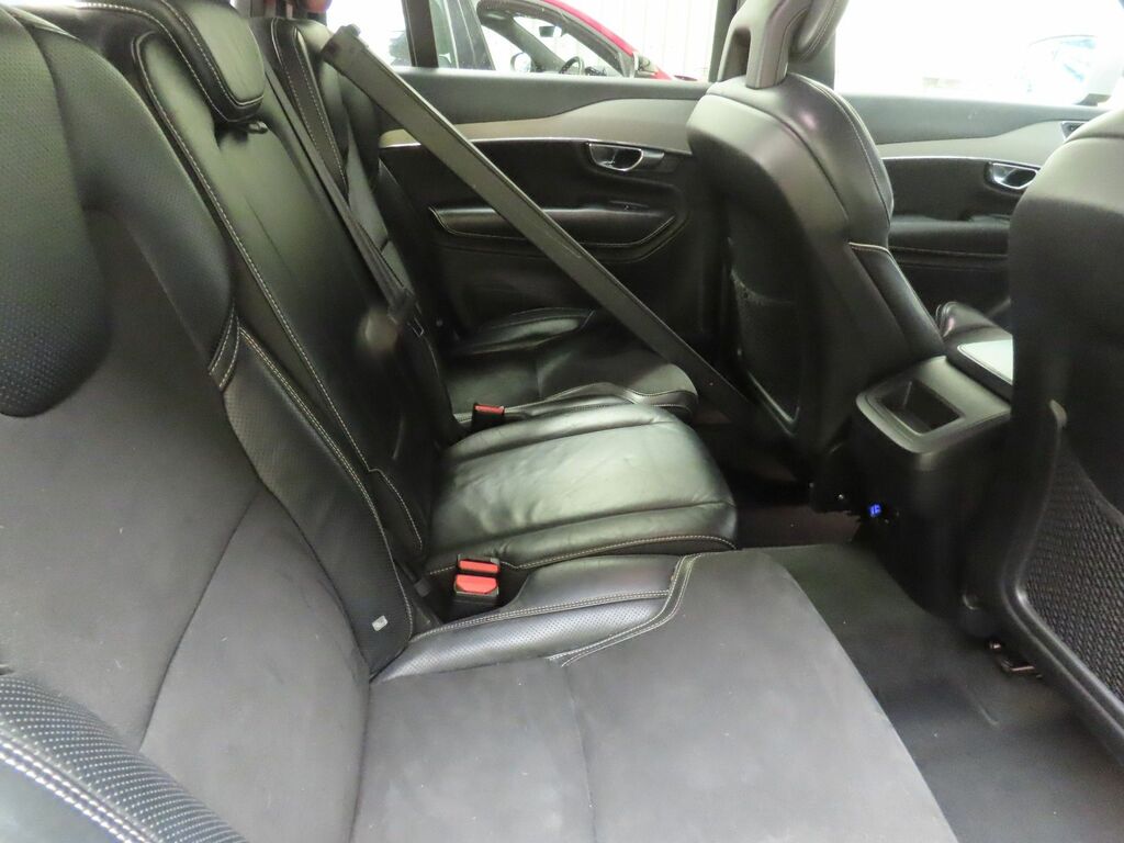 Volvo XC90 2.0 D5 Powerpulse R-design Suv 4Wd Grey #2