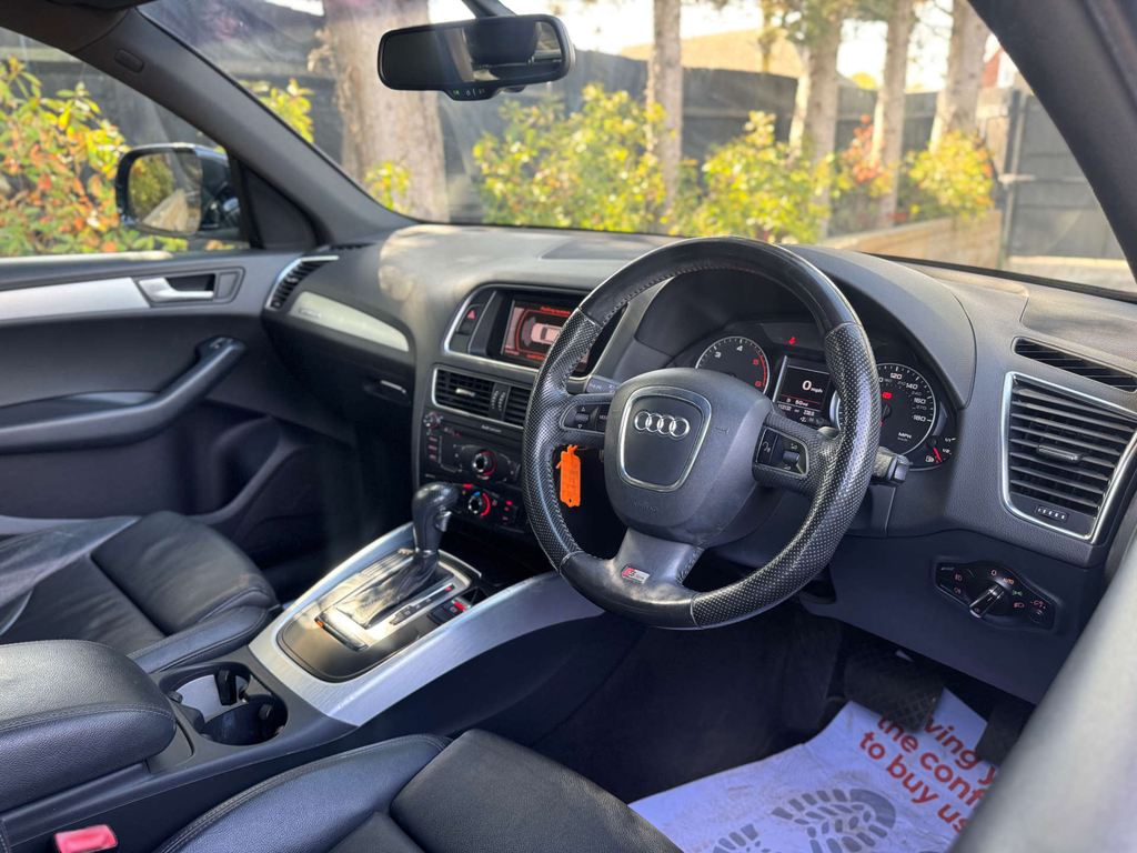 Audi Q5 Suv Silver #16