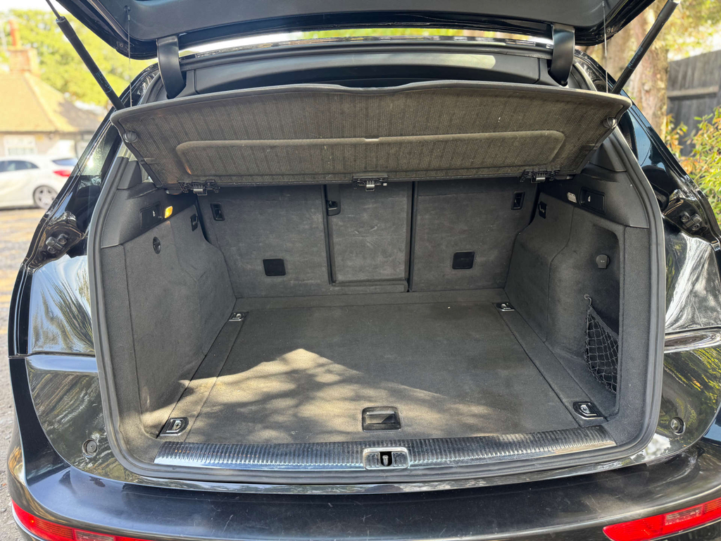 Audi Q5 Suv Silver #27