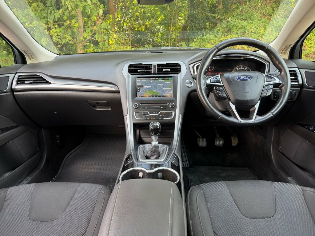Ford Mondeo Titanium Grey #10